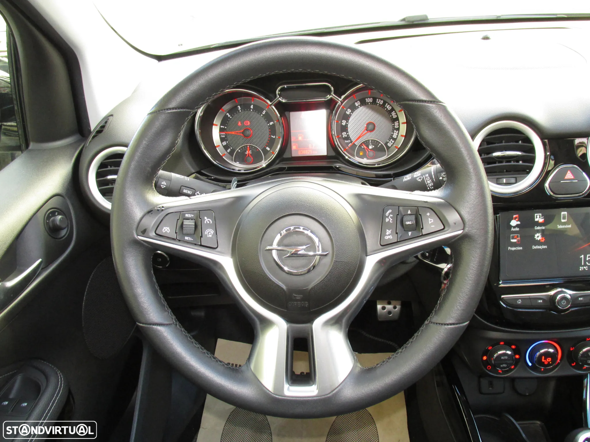 Opel Adam 1.0 T Rocks - 25