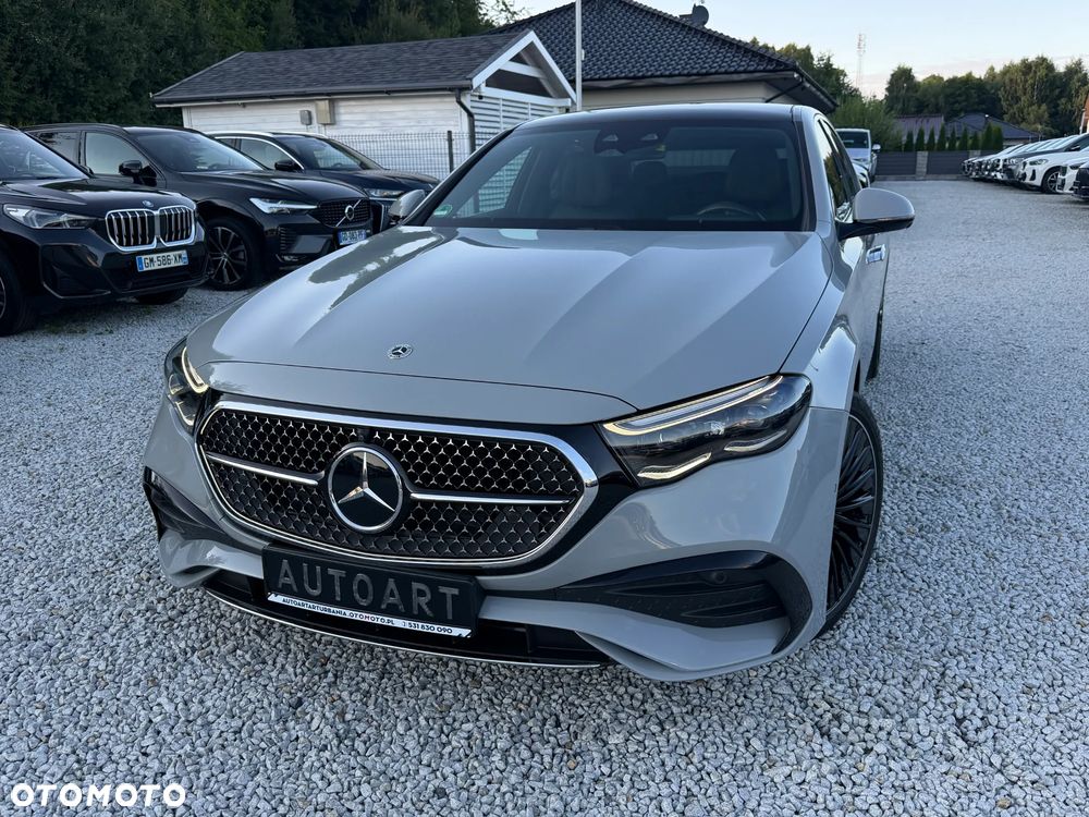 Mercedes-Benz Klasa E 400e 4Matic 9G-TRONIC AMG Line NIGHT Edition - 4