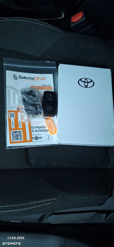 Toyota Corolla 1.8 Hybrid GPF Comfort - 32