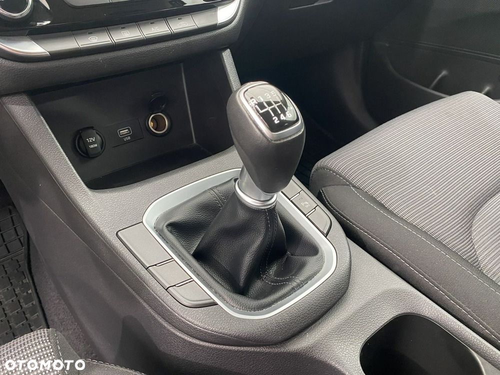 Hyundai i30 - 19