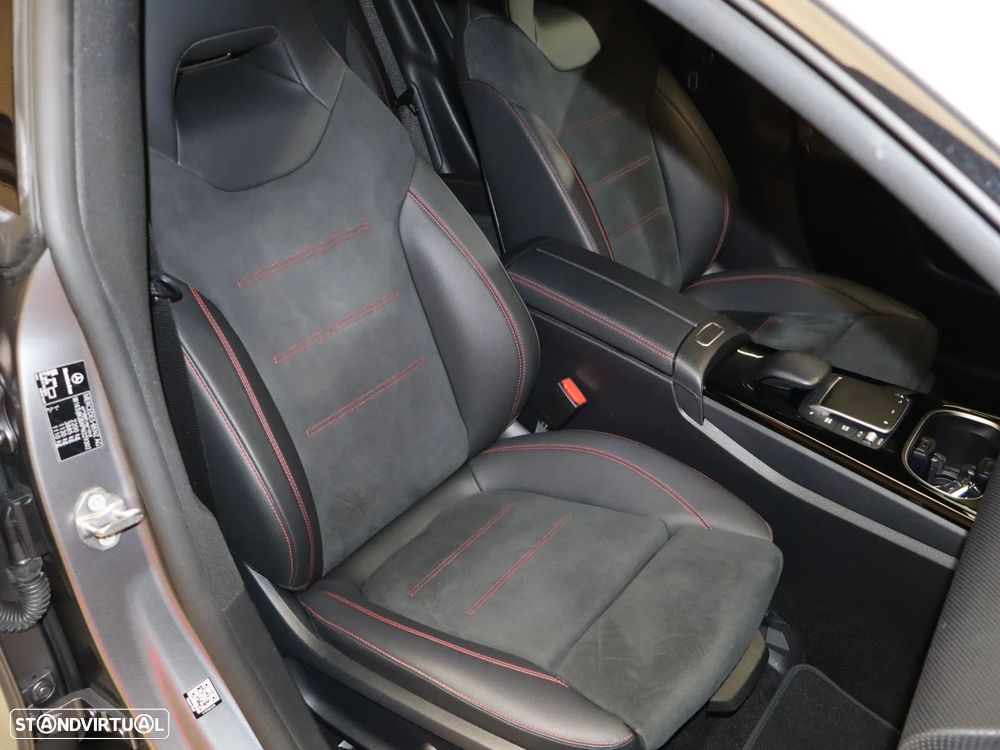Mercedes-Benz CLA 250 e 8G-DCT AMG Line - 19