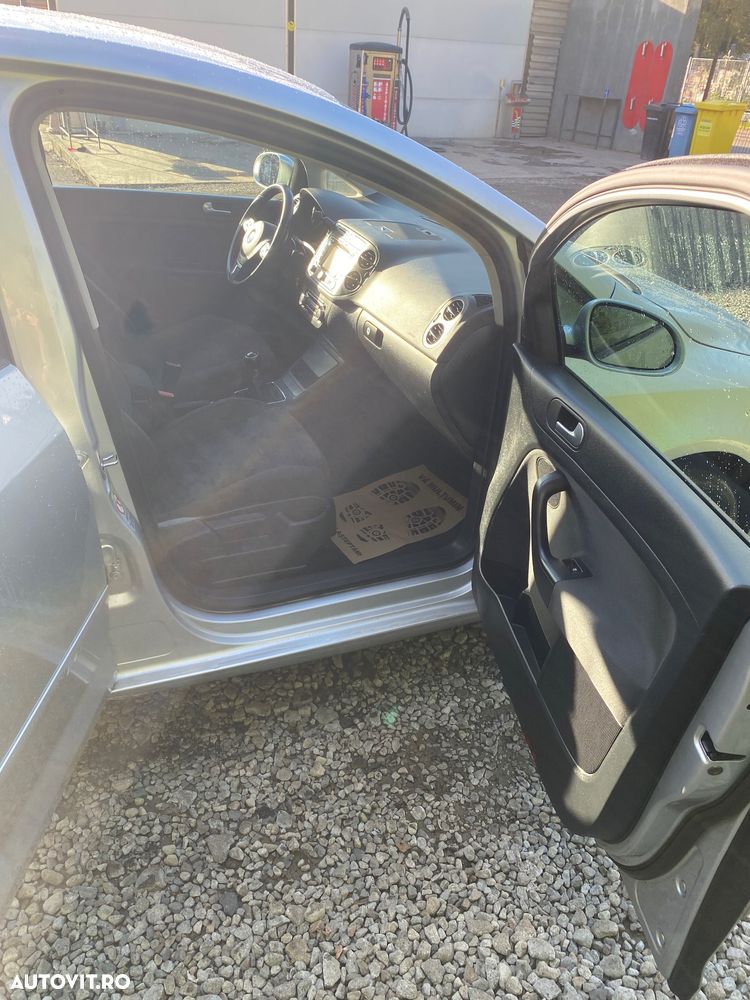 Volkswagen Golf Plus 2.0 TDI Comfortline - 17