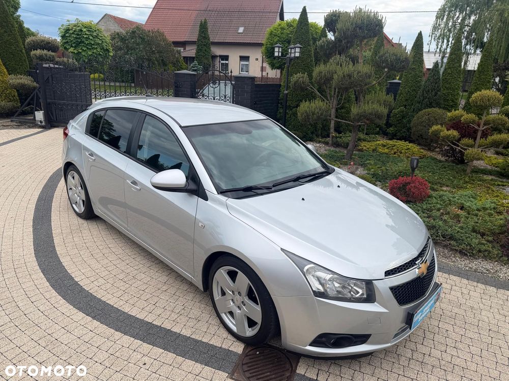 Chevrolet Cruze 2.0 LTZ - 19