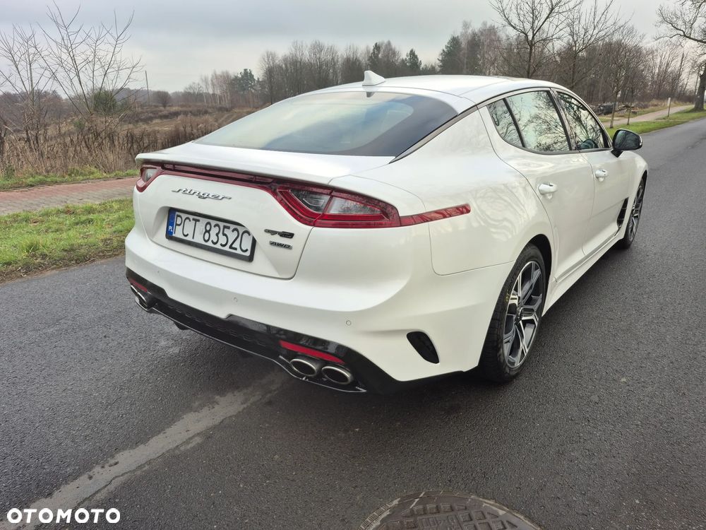 Kia Stinger 2.0 T-GDI GT Line - 6