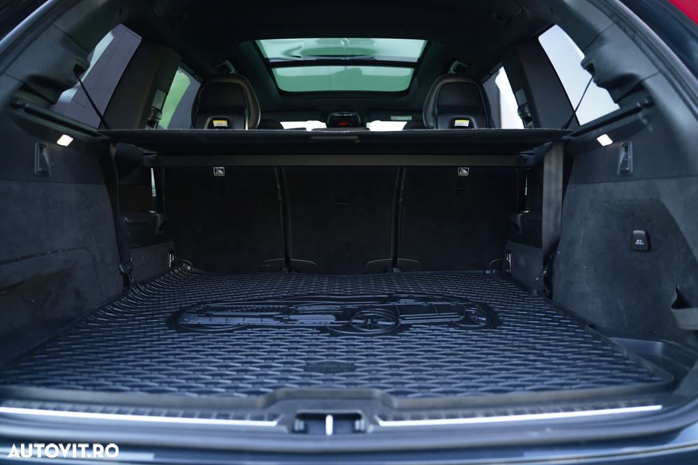 Volvo XC 90 - 24