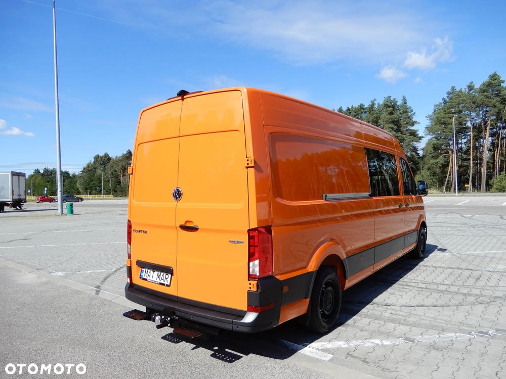Volkswagen Crafter 4Motion 4X4 2.0 TDI 177 KM Automat 8-Mio Biegowy MIXTO Doka Brygadowy Dubel 6-Cio Osobowy+952 Kg Ładowność HAK 3000 Kg Blaszak Furgon L4H2 Rozstaw Osi 4490 mm GWARANCJA FABRYCZNA Stan Auta Jak NOWY OKAZJA - 4