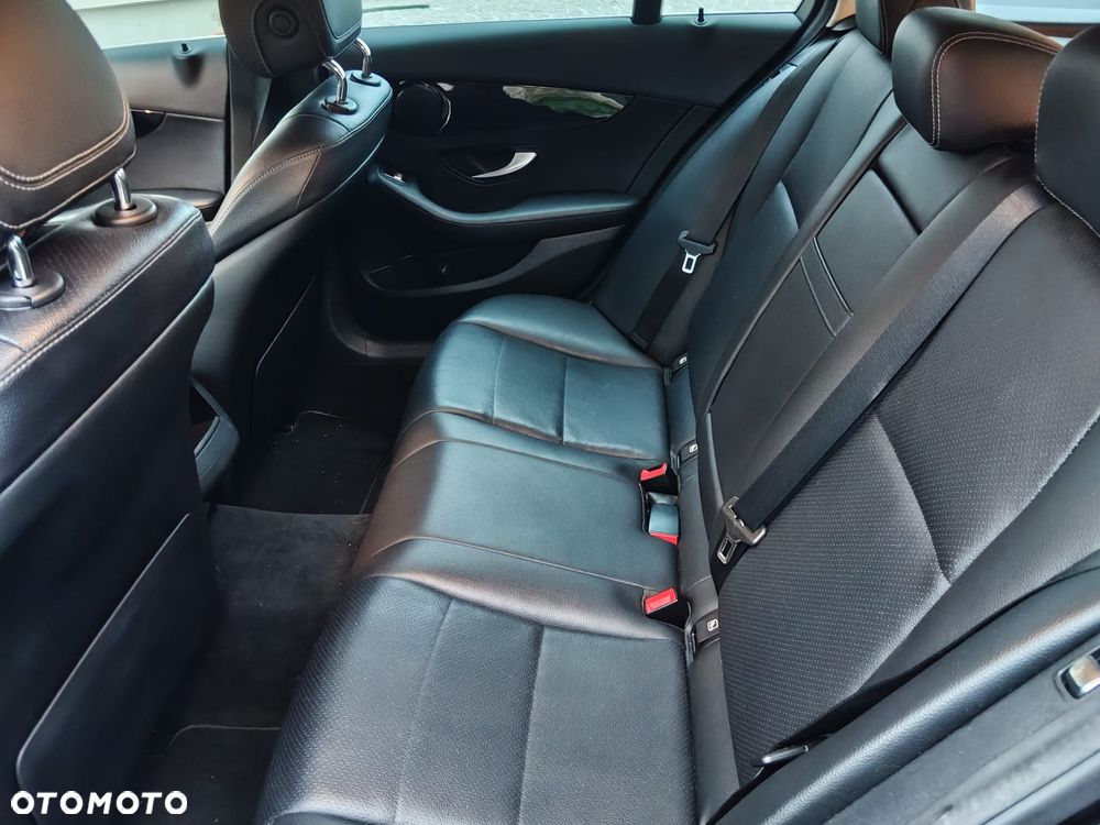 Mercedes-Benz Klasa C 180 (BlueTEC) d 7G-TRONIC Avantgarde - 21