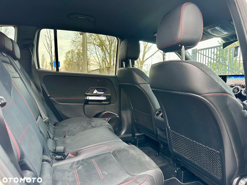 Mercedes-Benz GLB 200 d AMG Line 8G-DCT - 14