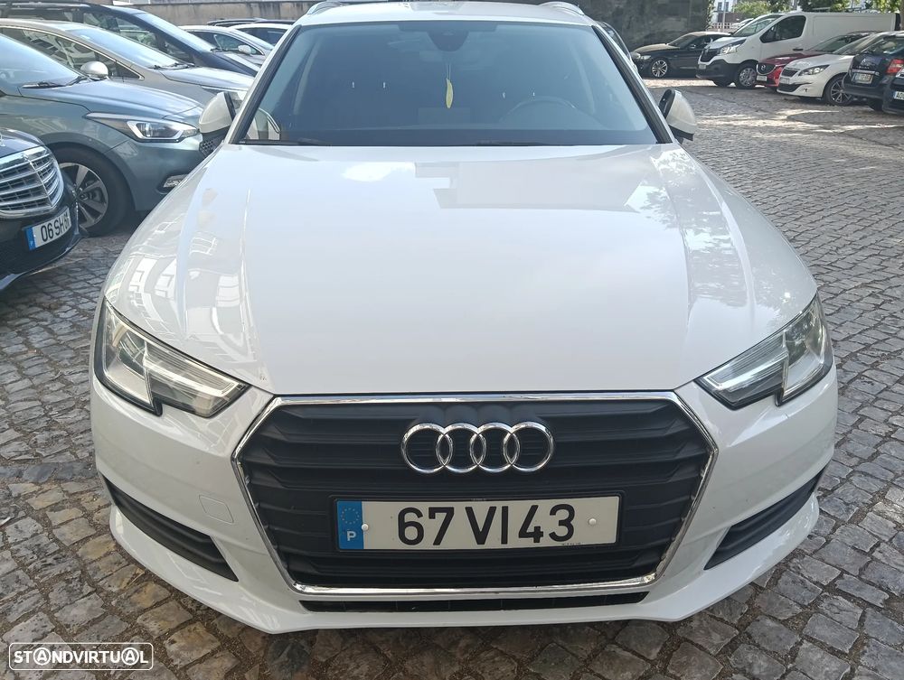 Audi A4 Avant 2.0 TDI Design S tronic - 3