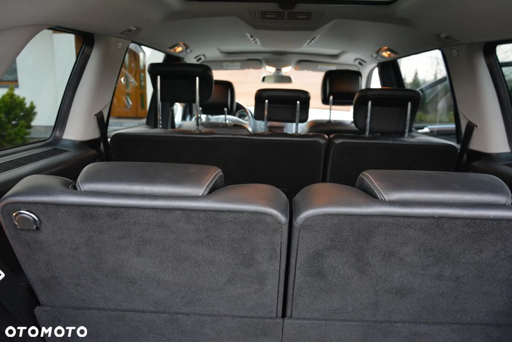 Mercedes-Benz GL 500 4Matic 7G-TRONIC - 23