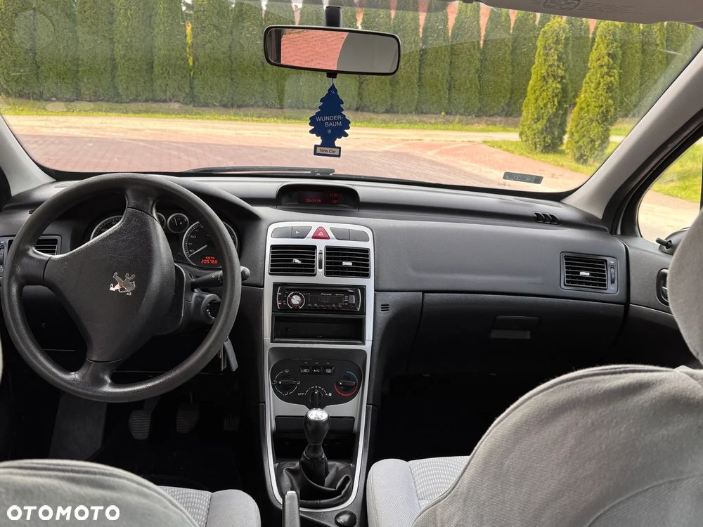 Peugeot 307 1.4 XS - 4