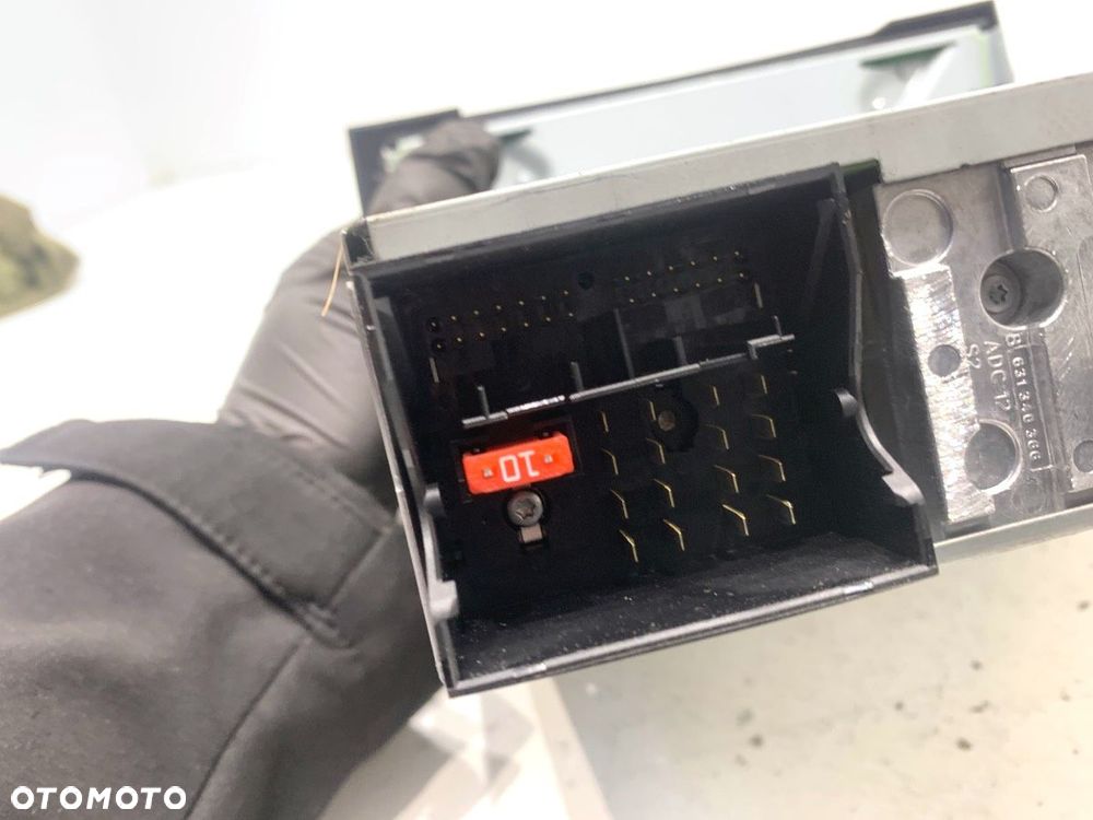 RADIO  OPEL ANTARA A (L07) 2006 - 2022 2.2 CDTi 4x4 135 kW [184 KM] olej napędowy 2010 - 2015 - 4