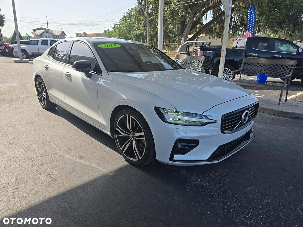 Volvo S60 T6 AWD R-Design - 1