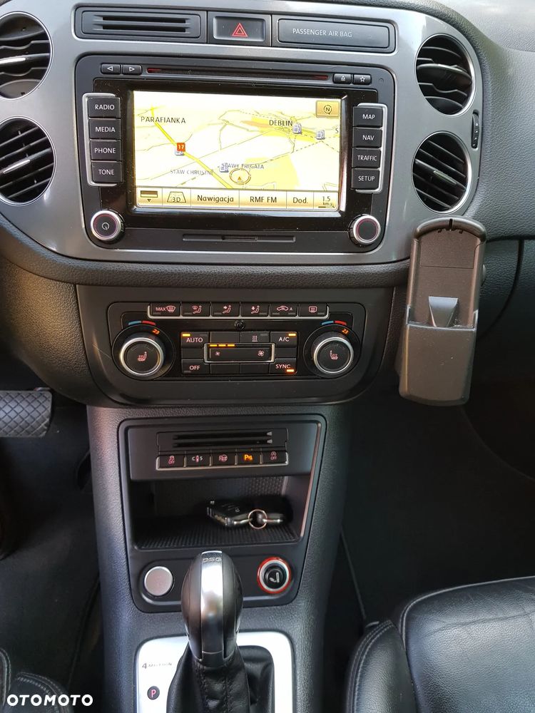 Volkswagen Tiguan 2.0 TDI DPF 4Motion BlueMotion Technology DSG Sport & Style - 27