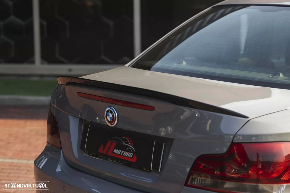 BMW 118 d Pack M - 36