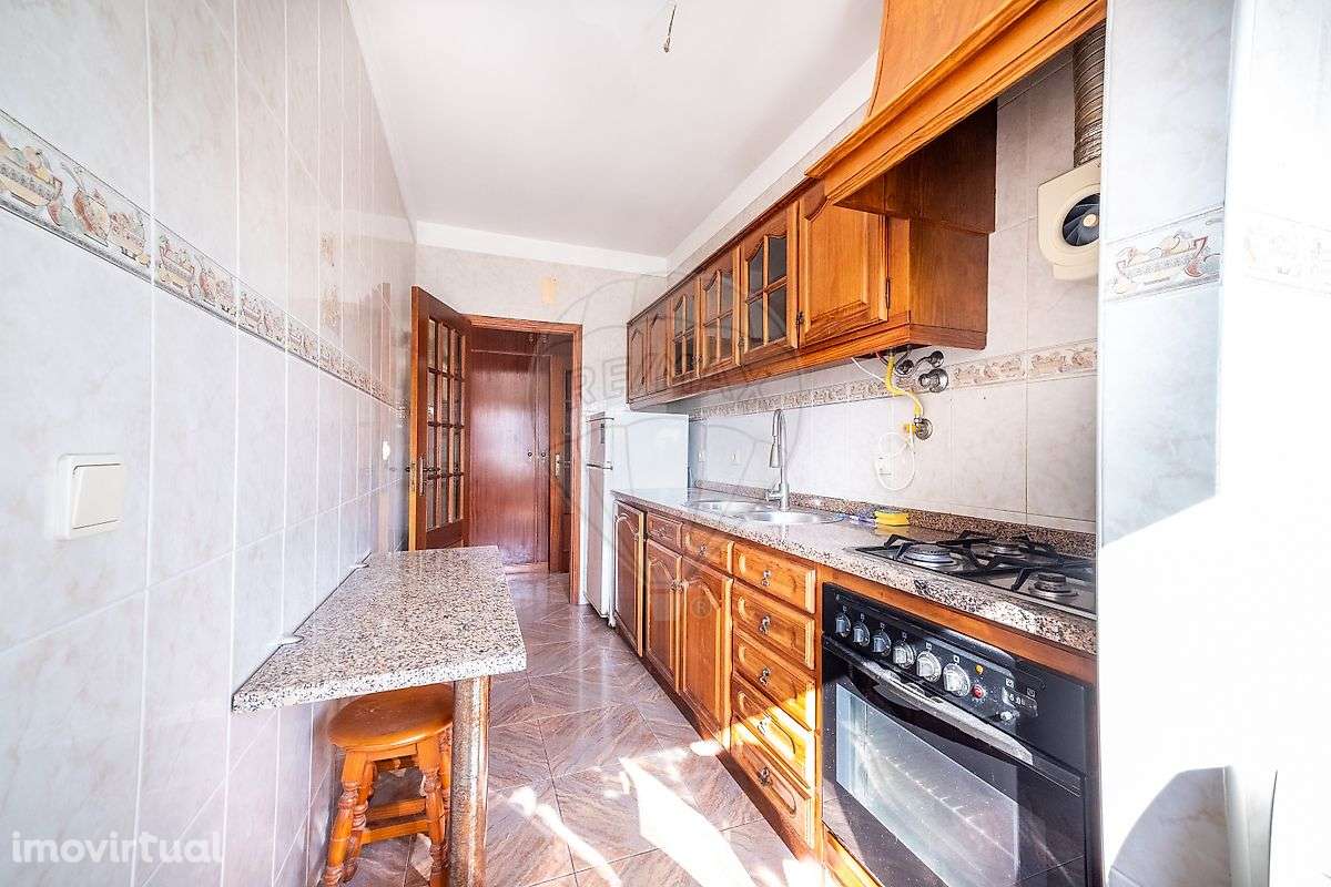 Apartamento T1 para venda - Grande imagem: 2/17