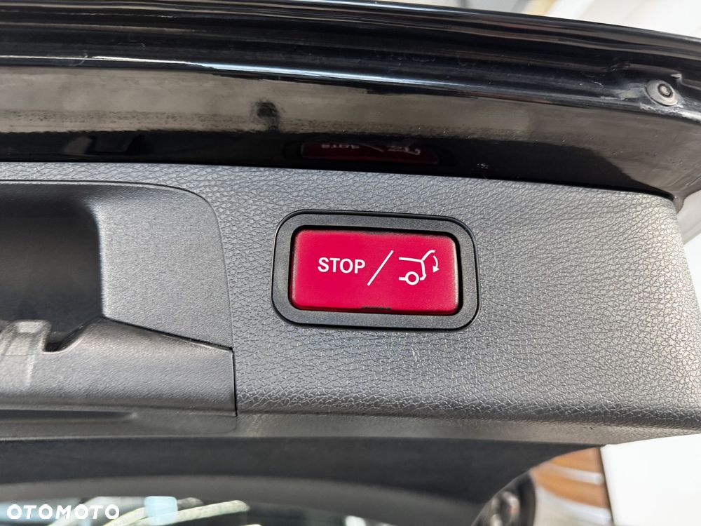 Mercedes-Benz Klasa E - 13