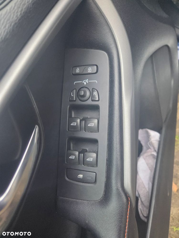 Volvo V40 D2 Ocean Race - 29