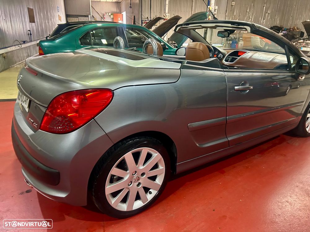 Peugeot 207 CC - 4