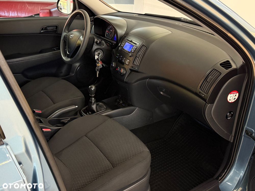 Hyundai I30 2010 photo 5