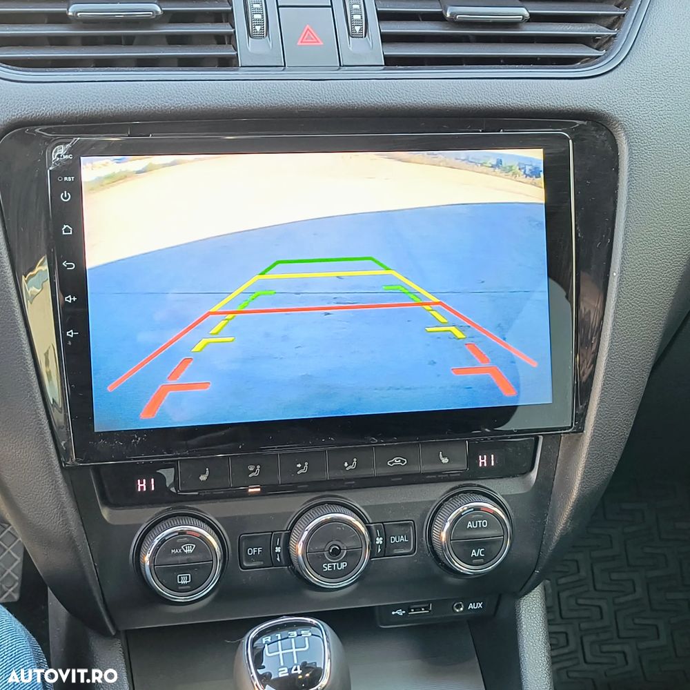 Skoda Octavia 1.6 TDI Greenline - 11