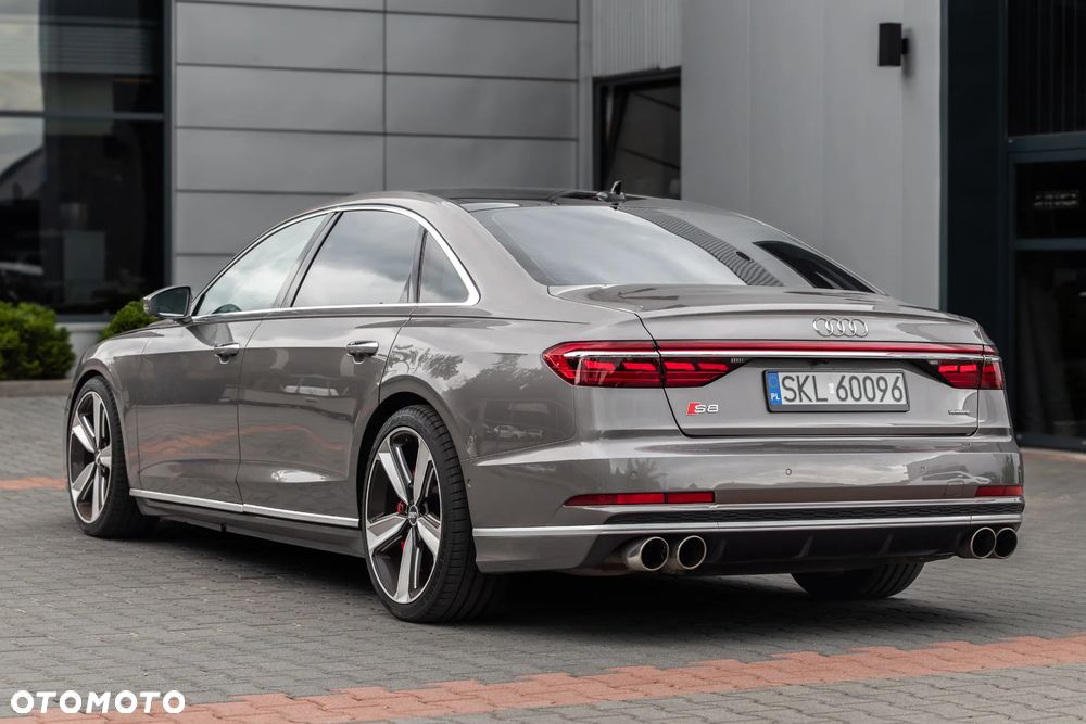 Audi A8 L 55 TFSI mHEV Quattro Tiptr - 4