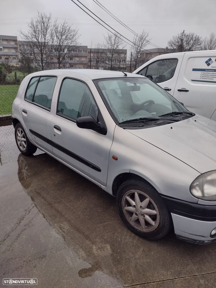 Renault Clio 1.2 16V Tech´Road - 7