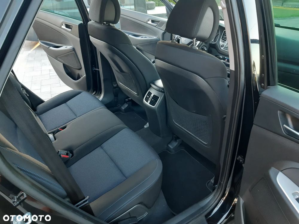 Hyundai Tucson 1.6 Turbo 2WD Intro Edition - 16