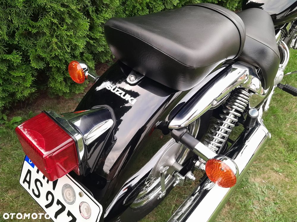 Suzuki Intruder - 26