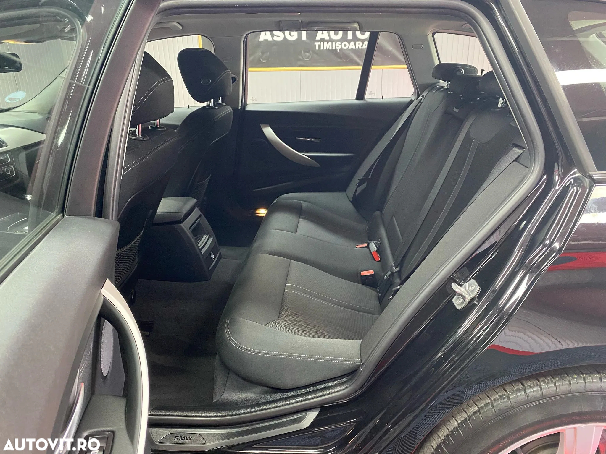 BMW Seria 3 - 14