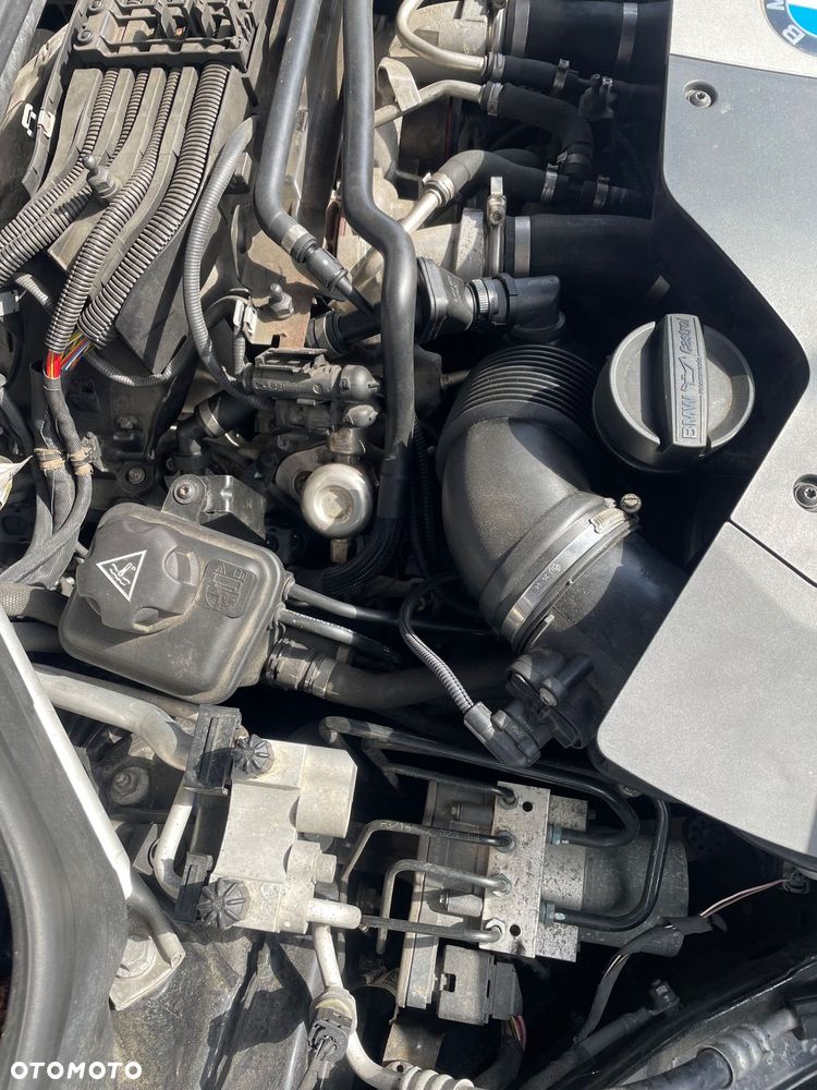 BMW X5 xDrive50i - 18