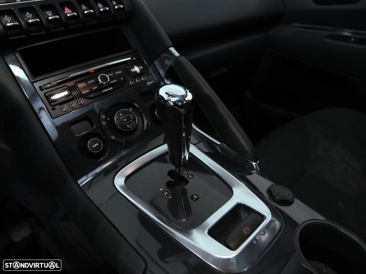 Peugeot 3008 1.6 e-HDi Allure 2-Tronic - 12