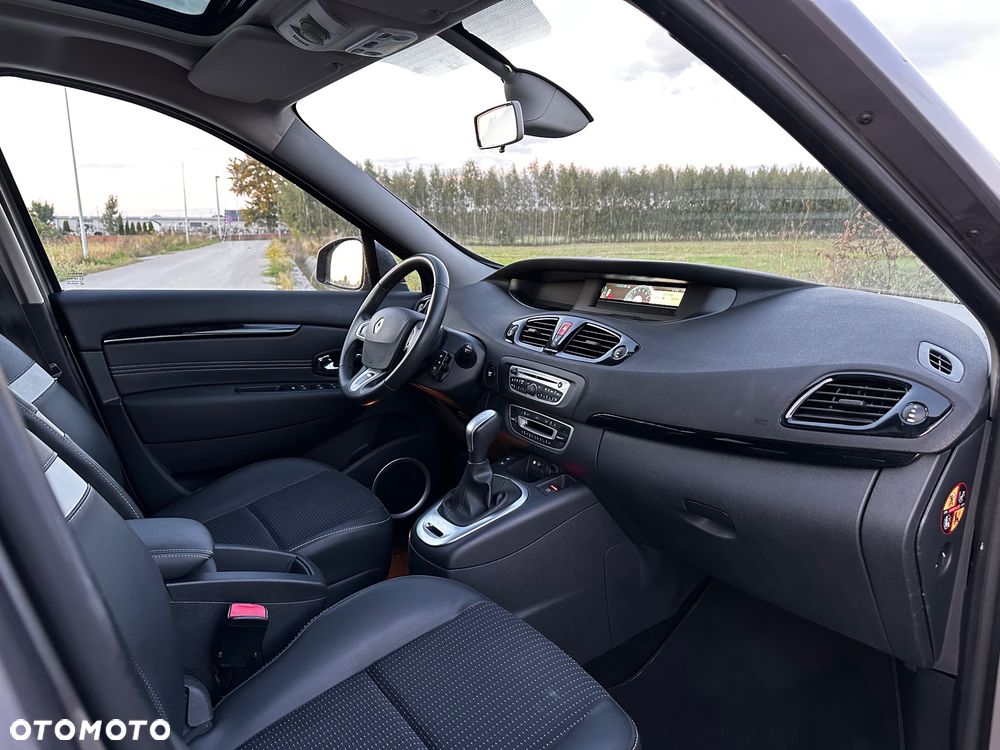 Renault Grand Scenic 2.0 16V 140 CVT Luxe - 16