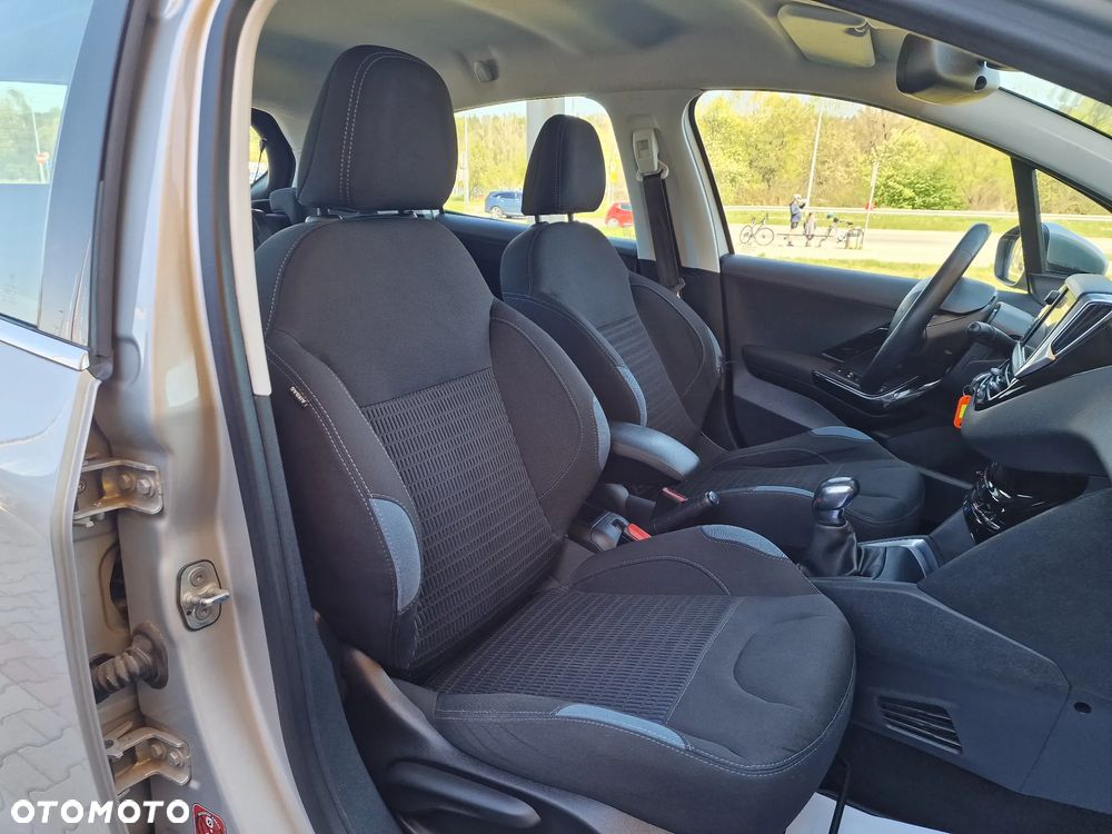 Peugeot 208 HDi 68 Access - 8