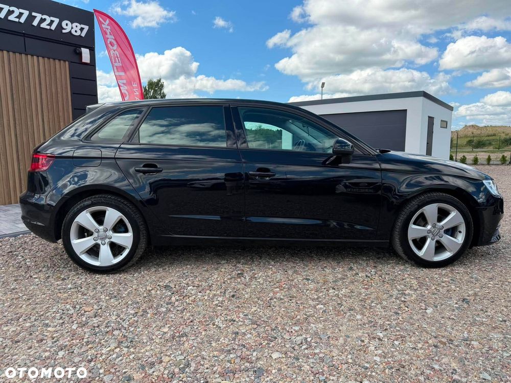 Audi A3 Sportback 2.0 TDI Ambiente - 8