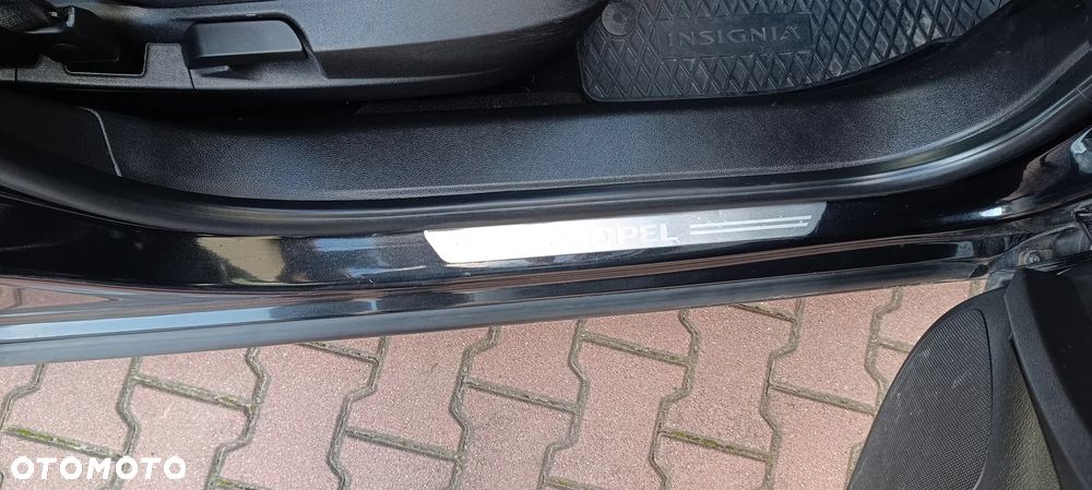 Opel Insignia - 23
