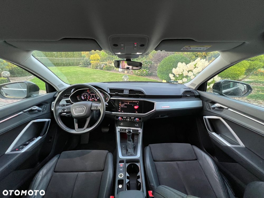 Audi Q3 Sportback - 13