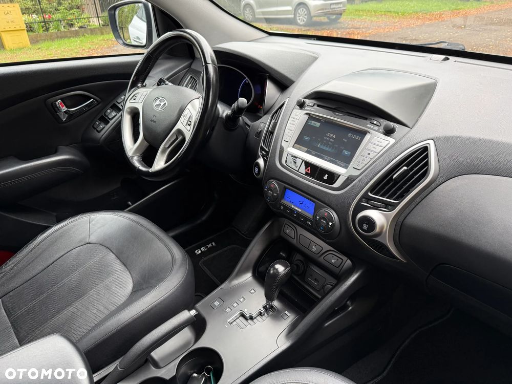 Hyundai ix35 2.0 CRDi 4WD Automatik Premium - 34