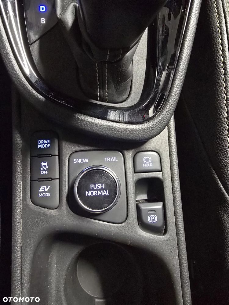 Toyota Yaris Cross - 30