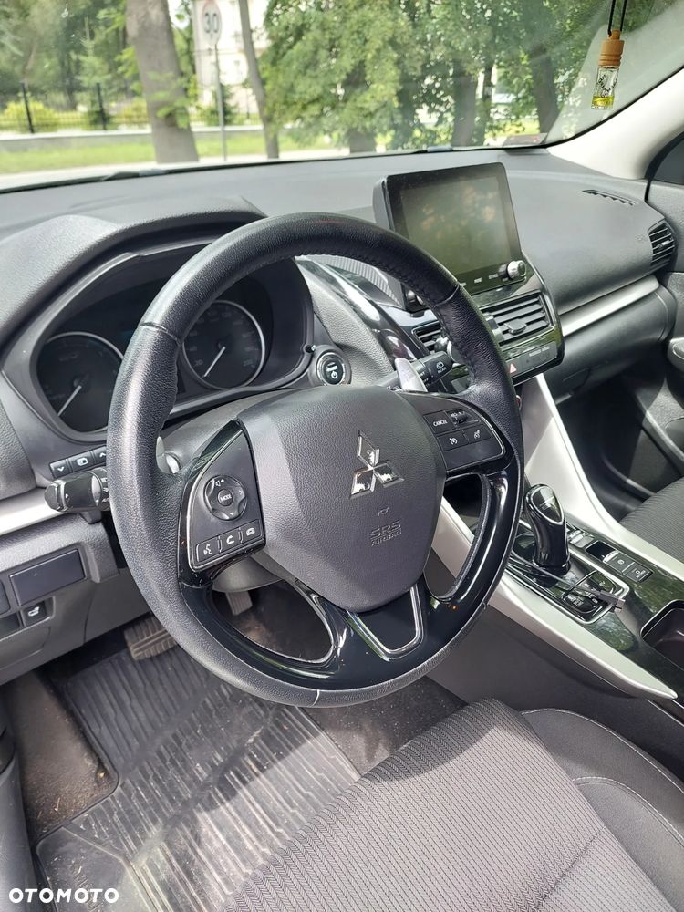 Mitsubishi Eclipse Cross - 2