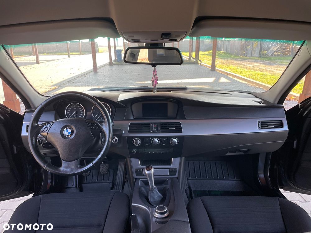 BMW Seria 5 520d - 18