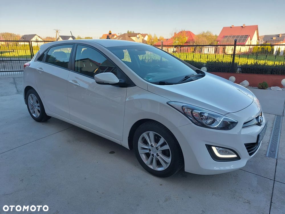 Hyundai i30 1.4 Fifa World Cup Edition - 1