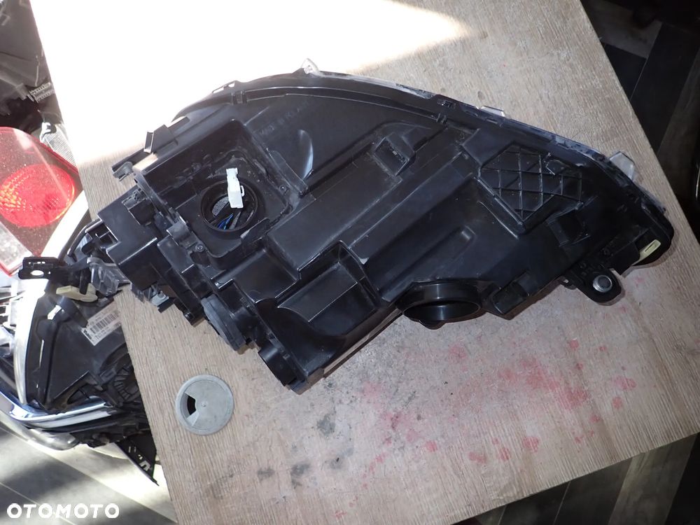 VOLKSWAGEN GOLF VIII LED LAMPA PRAWY PRZÓD NA CZĘŚCI 5H1941006 - 6