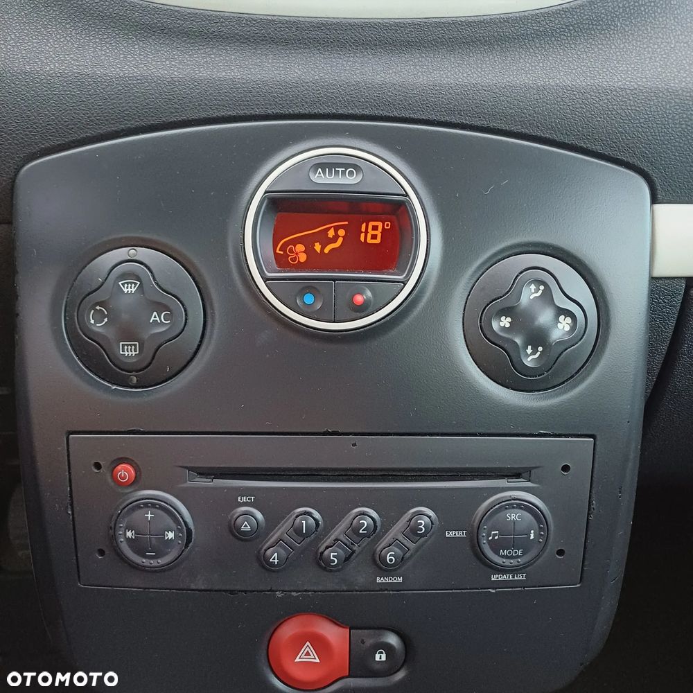 Renault Clio 1.6 16V Expression - 7