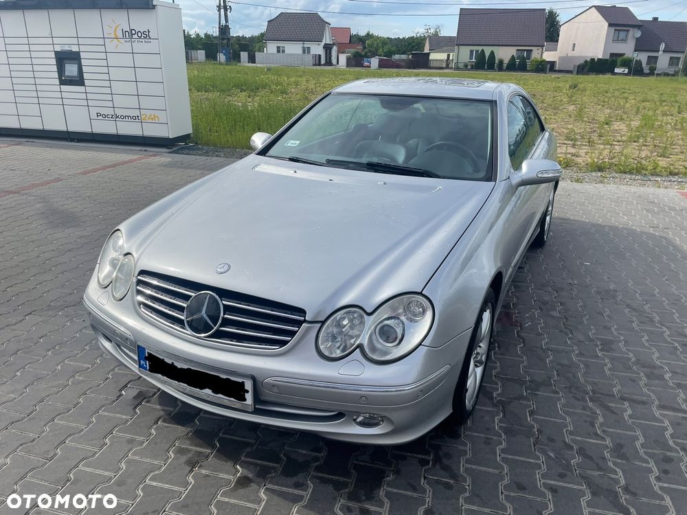 Mercedes-Benz CLK - 9