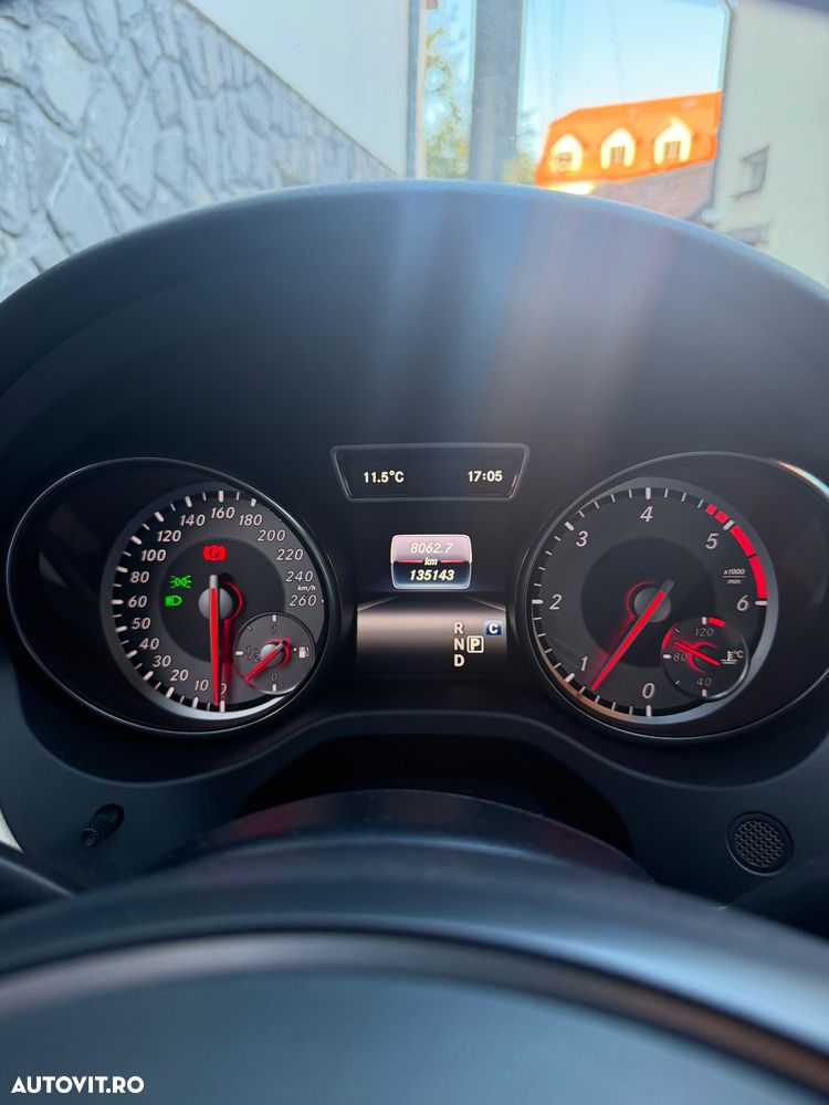 Mercedes-Benz GLA - 5