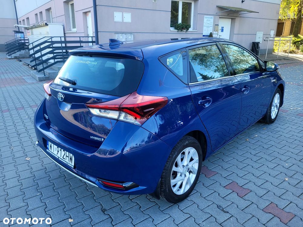 Toyota Auris - 9