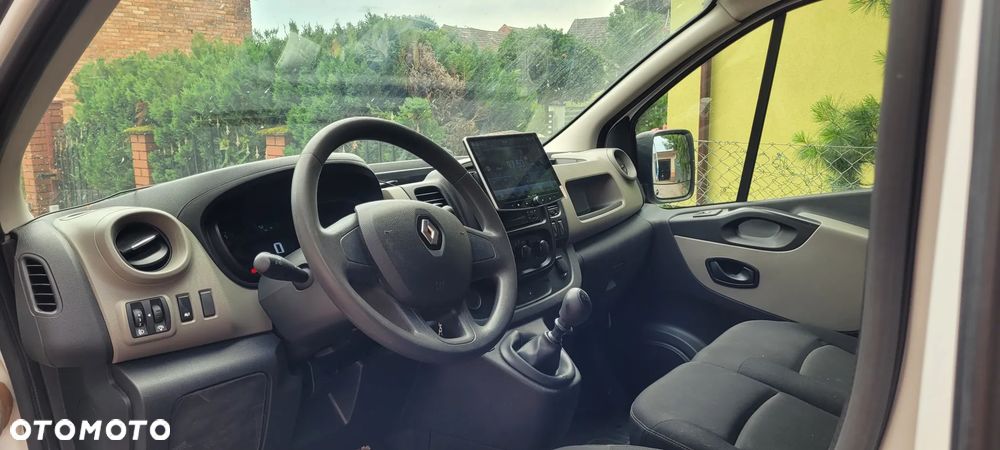 Renault Trafic - 9