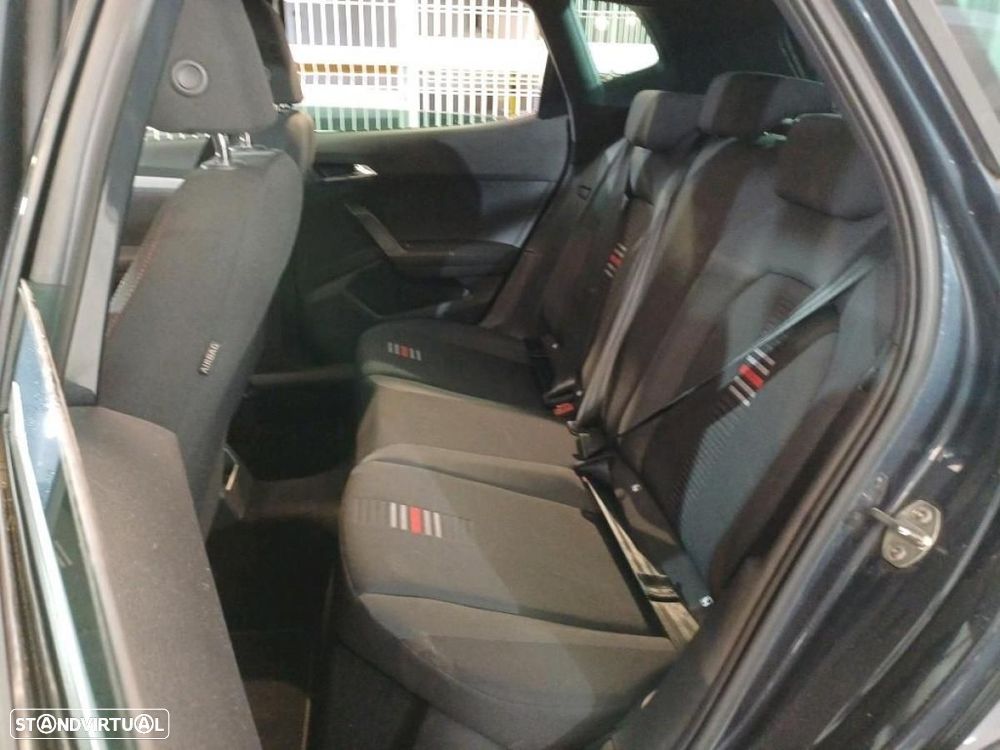 SEAT Arona 1.0 TSI FR - 6
