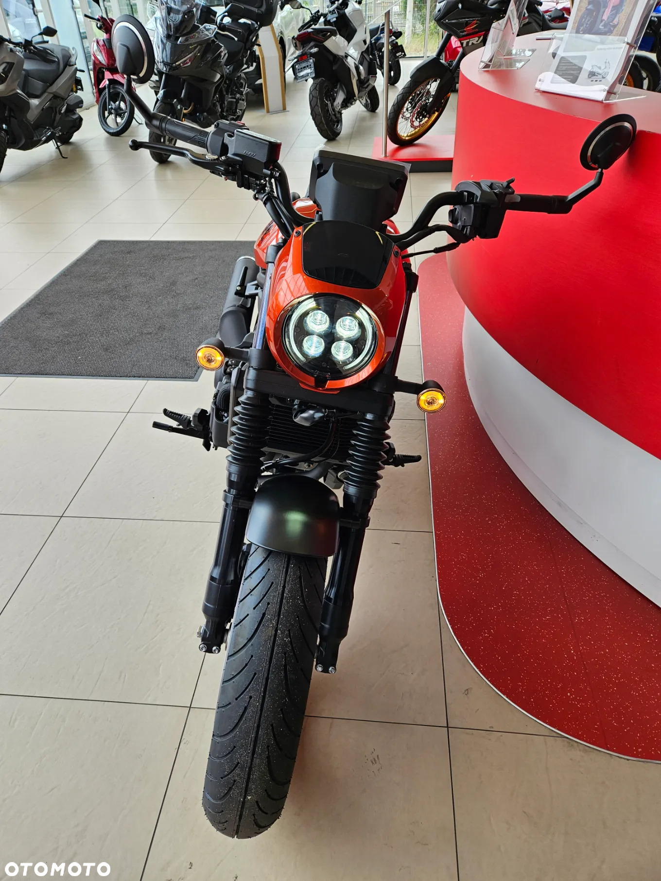 Honda CMX - 9